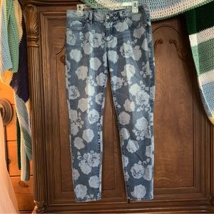 LAUREN CONRAD Rose Motif Jeans Sz 8